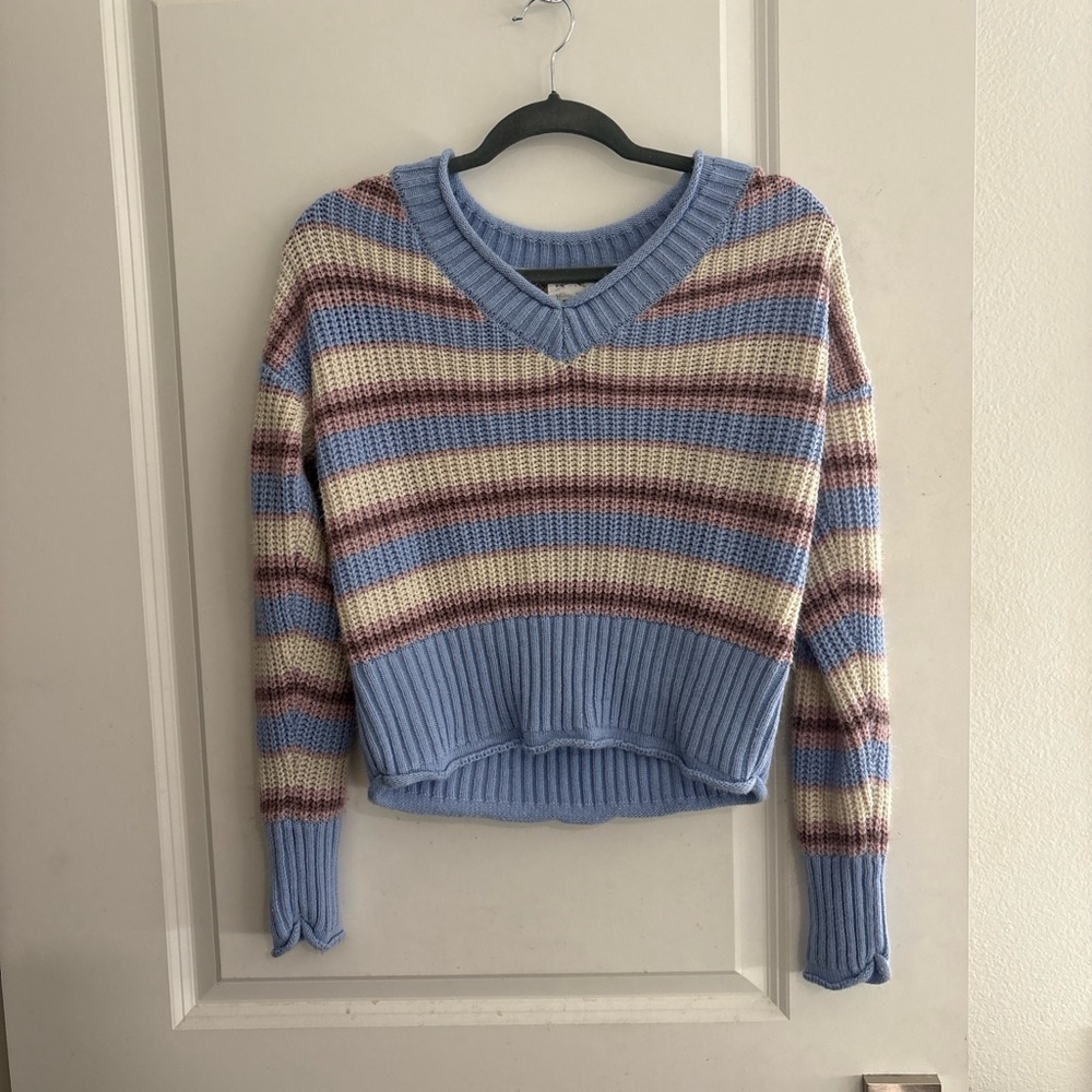 Hippie Rose juniors striped
V-neck sweater